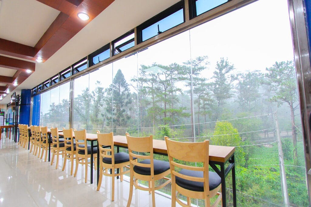 Bữa Ăn Trường Anh Ngữ Pines