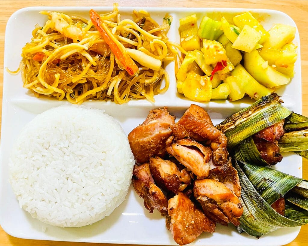 Bữa ăn trường FELLA