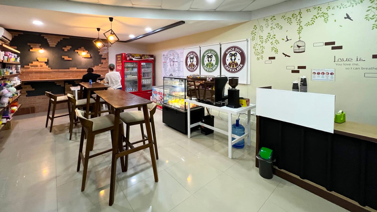 Trường Anh ngữ HELP