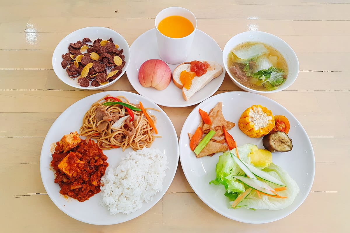 Bữa Ăn Trường Cella
