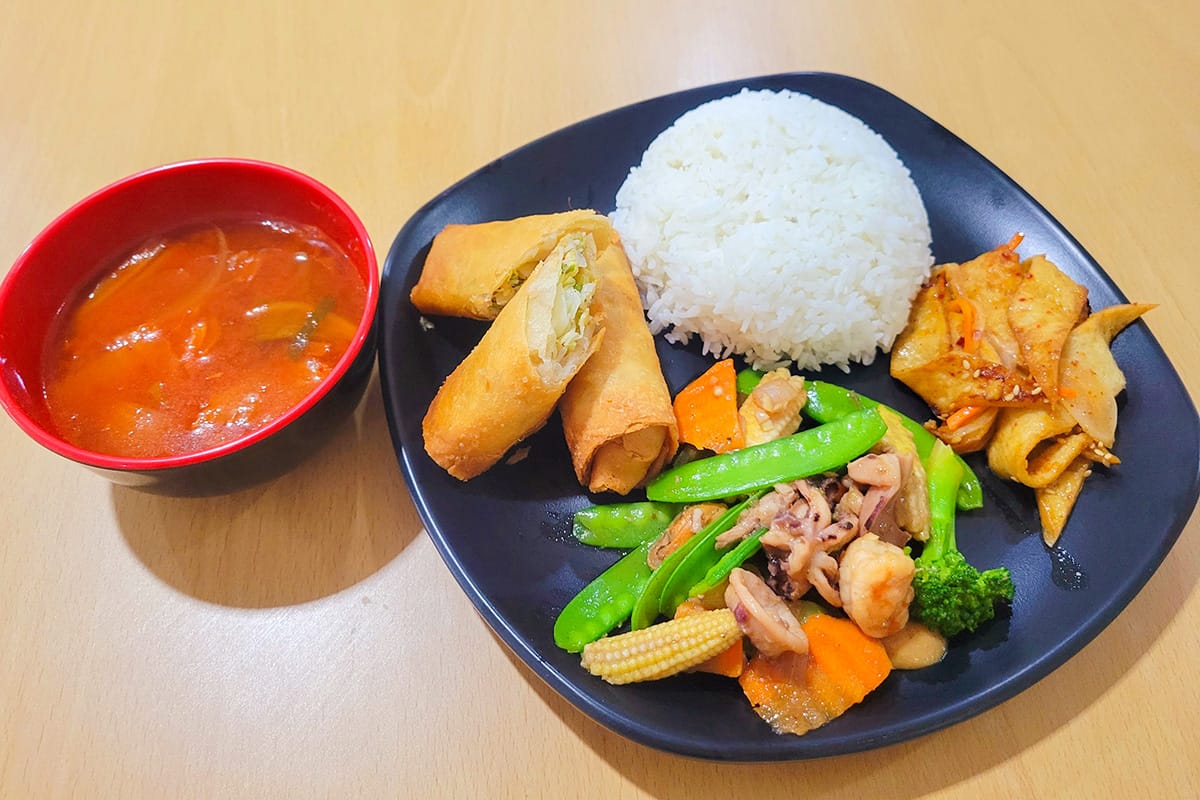 Bữa ăn trường EG Academy