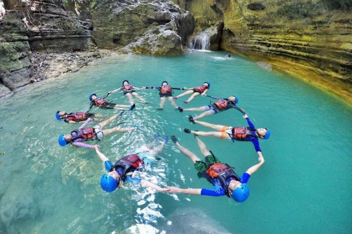 Thanh Pho Cebu Kawasan Fall3