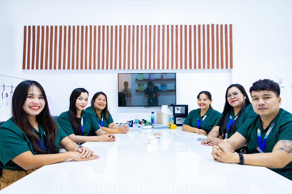 Giáo viên Philippines trường Anh ngữ B'Cebu