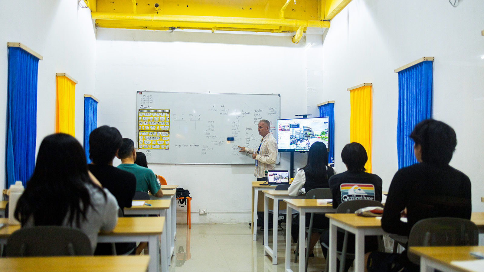 Trường Anh ngữ B'Cebu