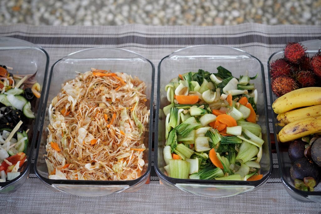 Món xào, luộc tại trường Anh ngữ HLA