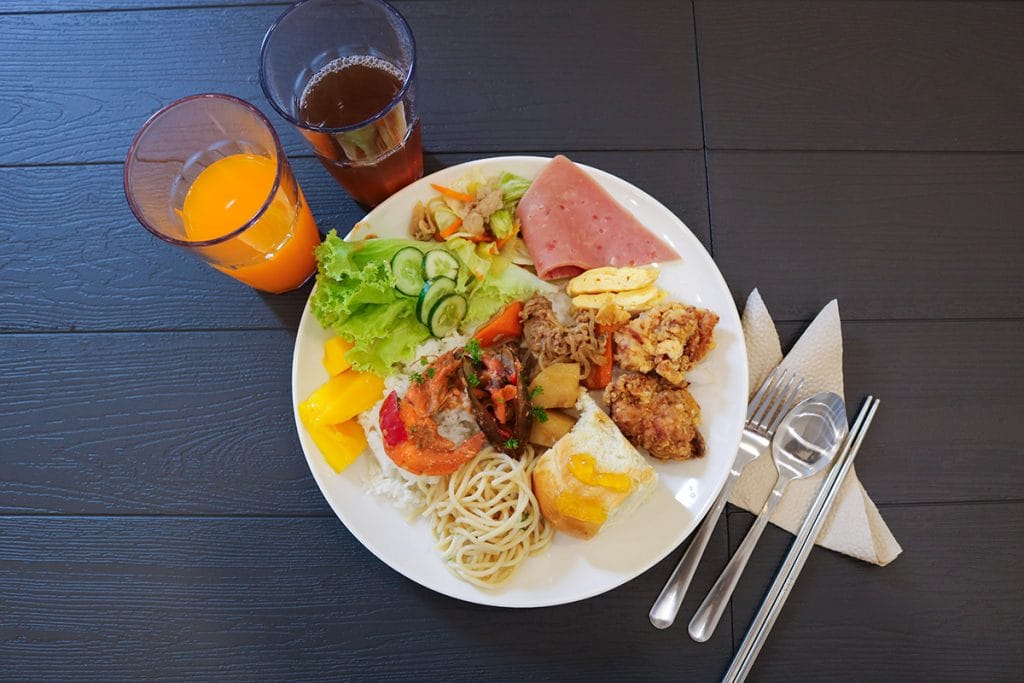 Bữa Ăn Trường Anh Ngữ Cwa