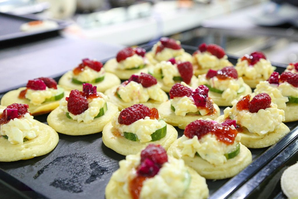 Bua An Truong Anh Ngu Cebu Blue Ocean10