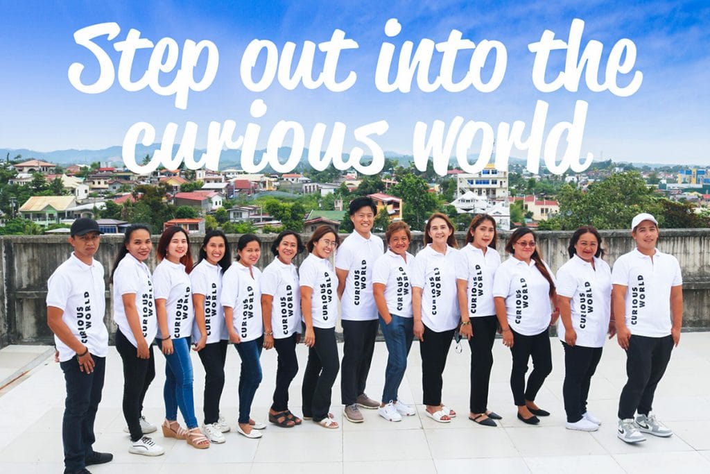 Trường Anh Ngữ Curious World