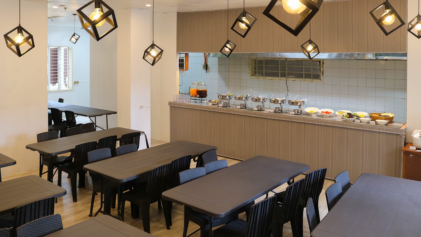 Nhà ăn trường Anh ngữ Curious World Academy