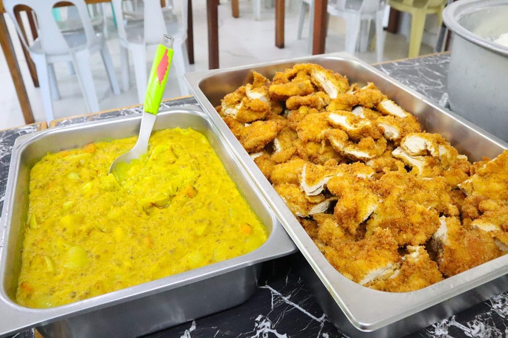 Bữa Ăn Trường Anh Ngữ E-Room