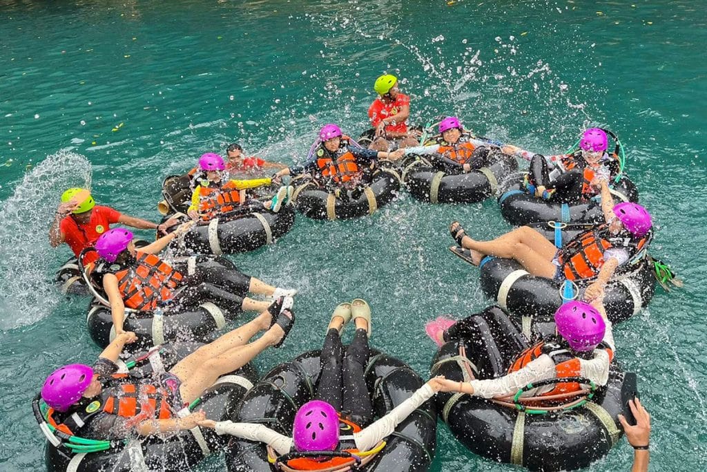 Hoạt Động Trường Anh Ngữ Boracay Coco