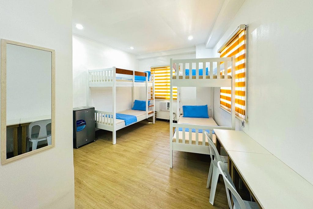 Ký Túc Xá Phòng 4 Trường Anh Ngữ Btes