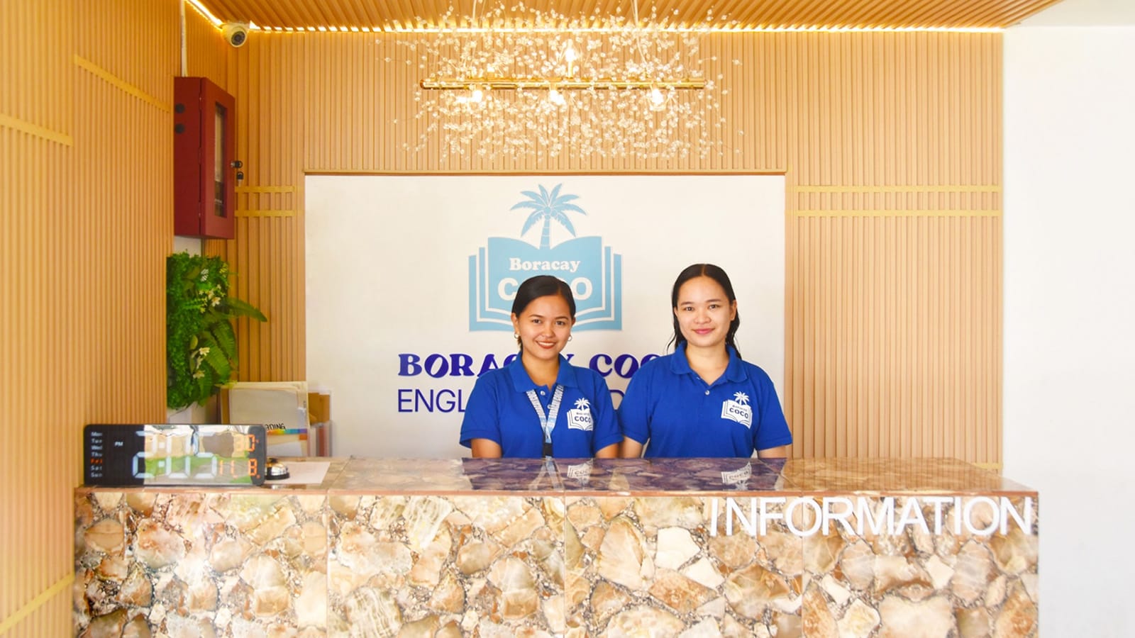 Khu vực lễ tân trường Anh ngữ Boracay Coco