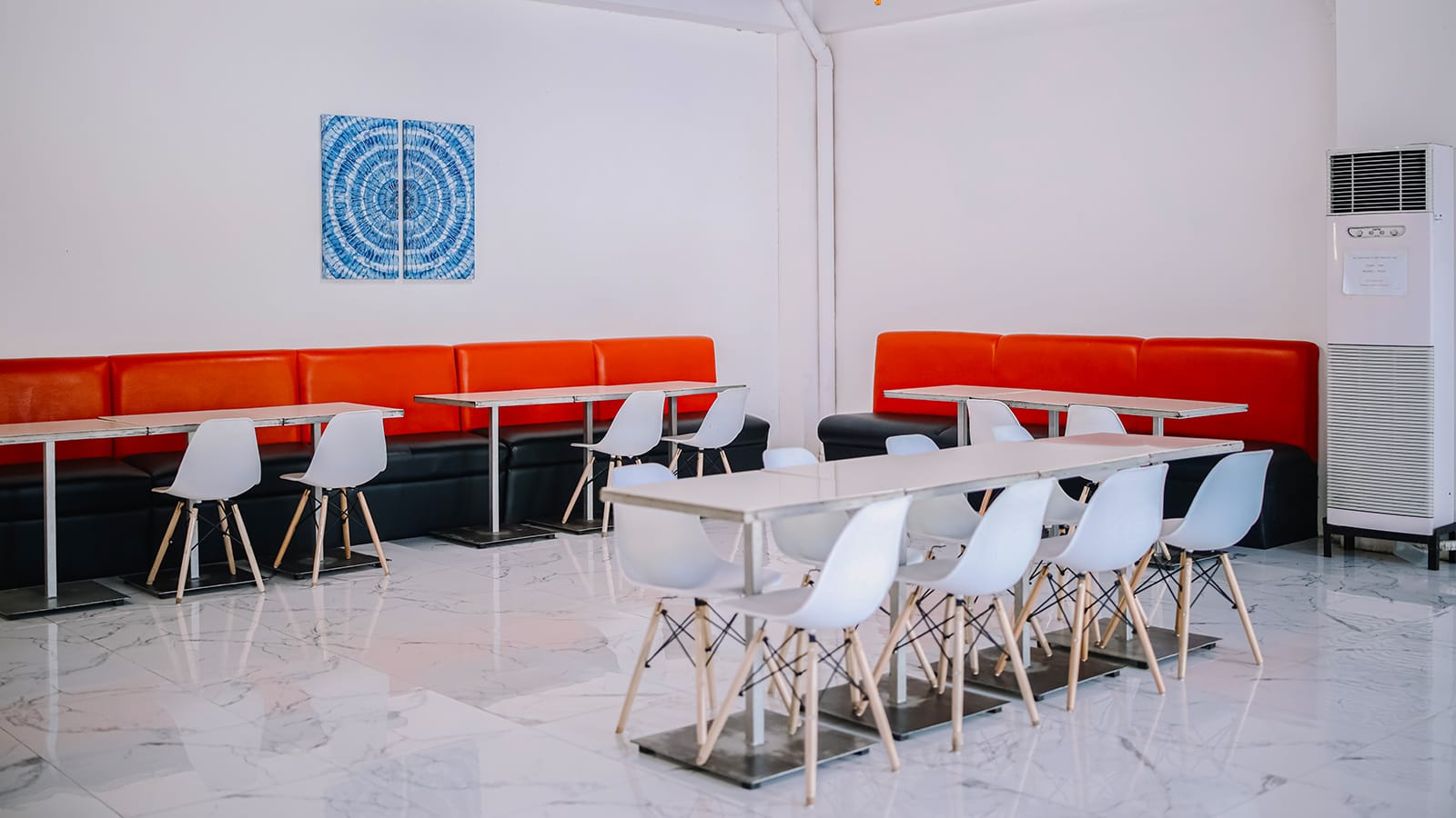 Phòng tự học trường Anh ngữ E-ROOM