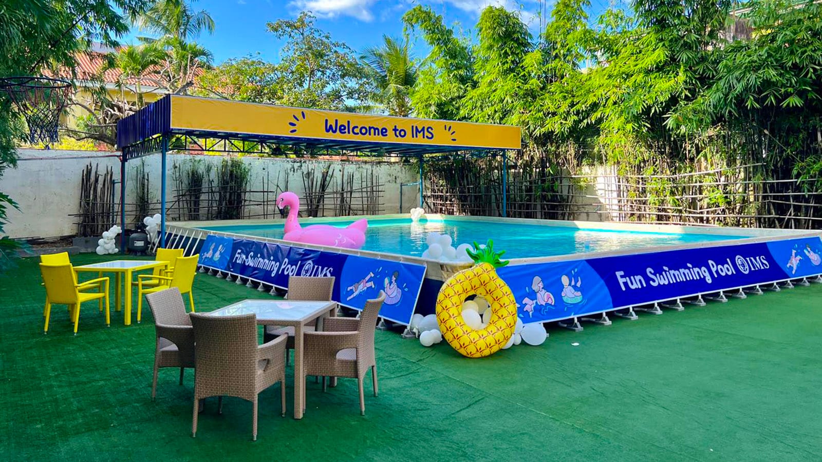 Hồ bơi trường Anh Ngữ IMS