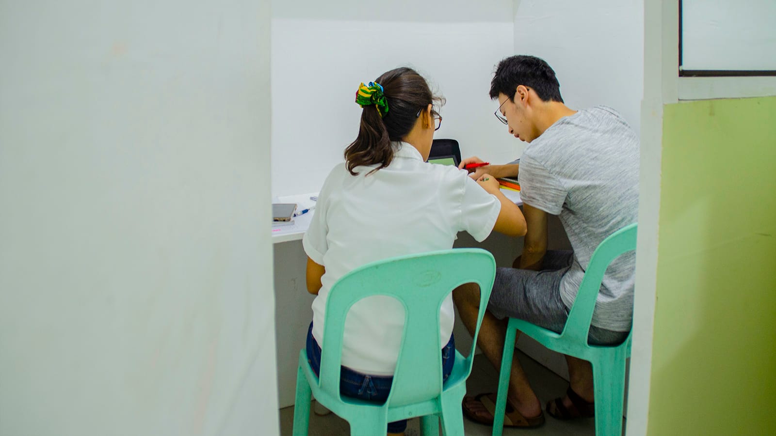 Lớp 1 kèm 1 trường Anh ngữ We (iloilo)