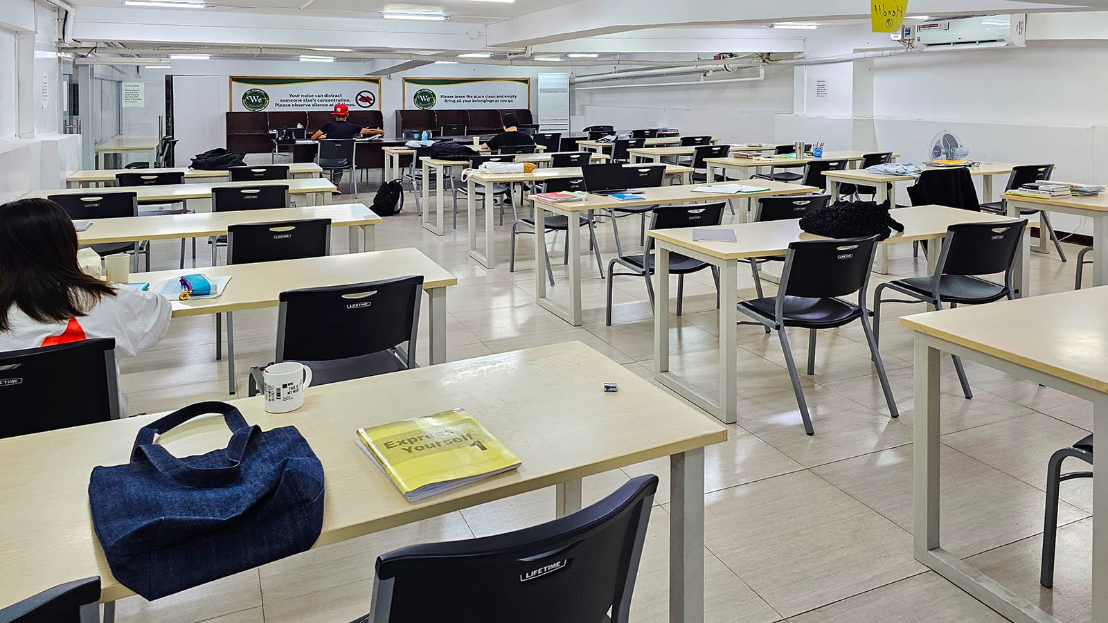 Phòng tự học trường Anh ngữ We (iloilo)